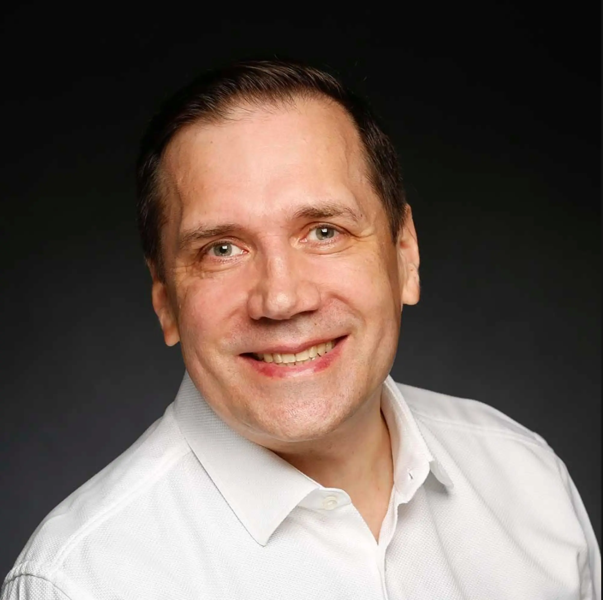 Toni_Koschier_Portrait_Neu.webp